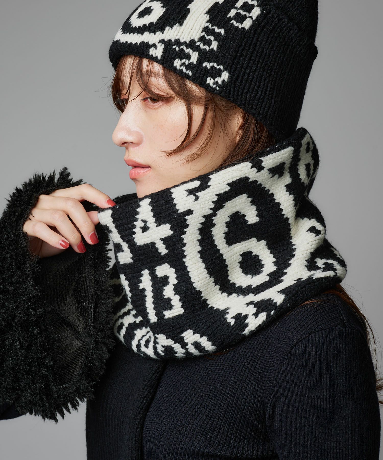 MM6 Maison Margiela KIDSナンバーニットマフラー | Narcissus WEB STORE