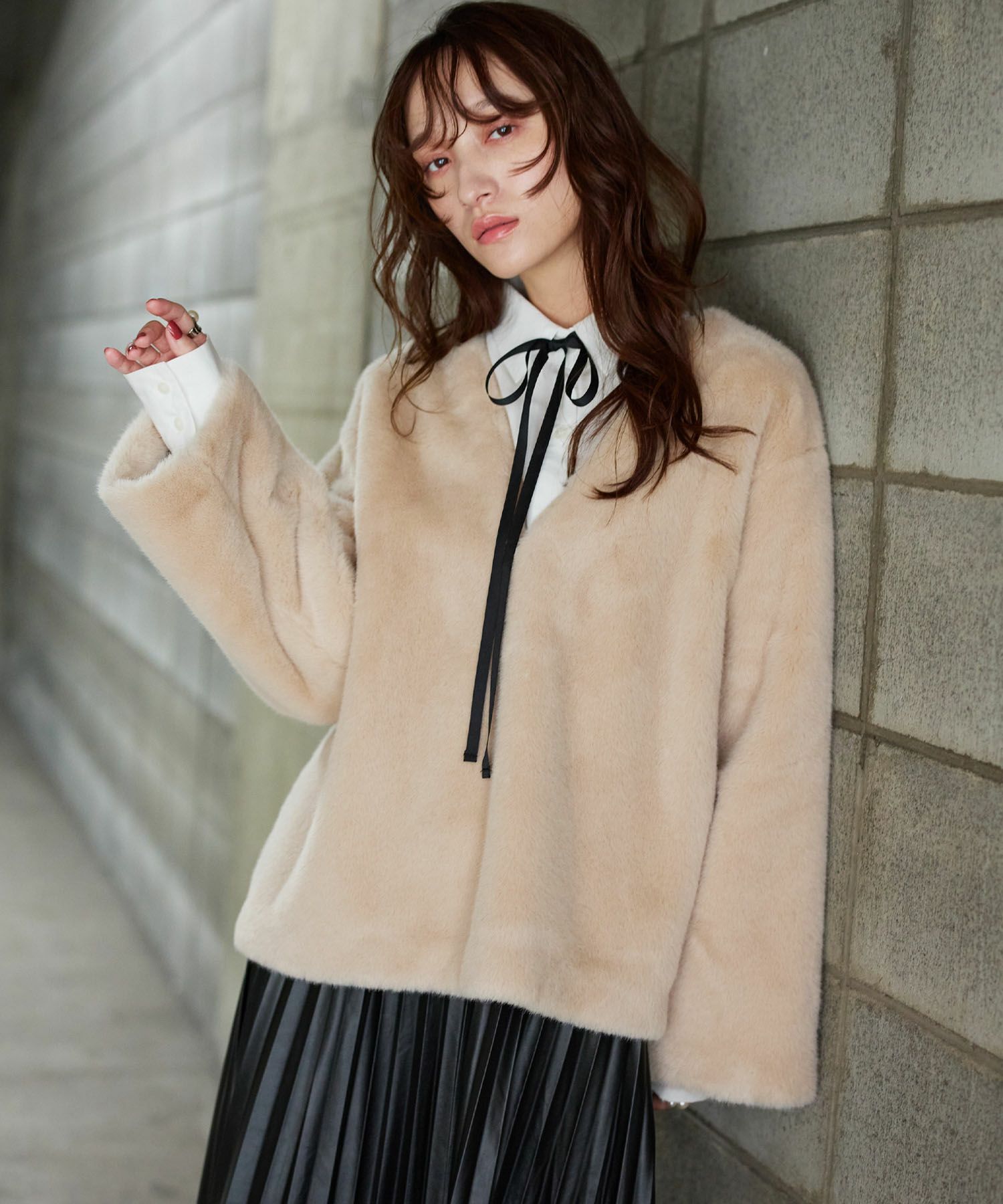 新品Two Narcissus ファー付きショートコート マルチwayフェイクファー付ショートコート/MAJESTIC LEGON