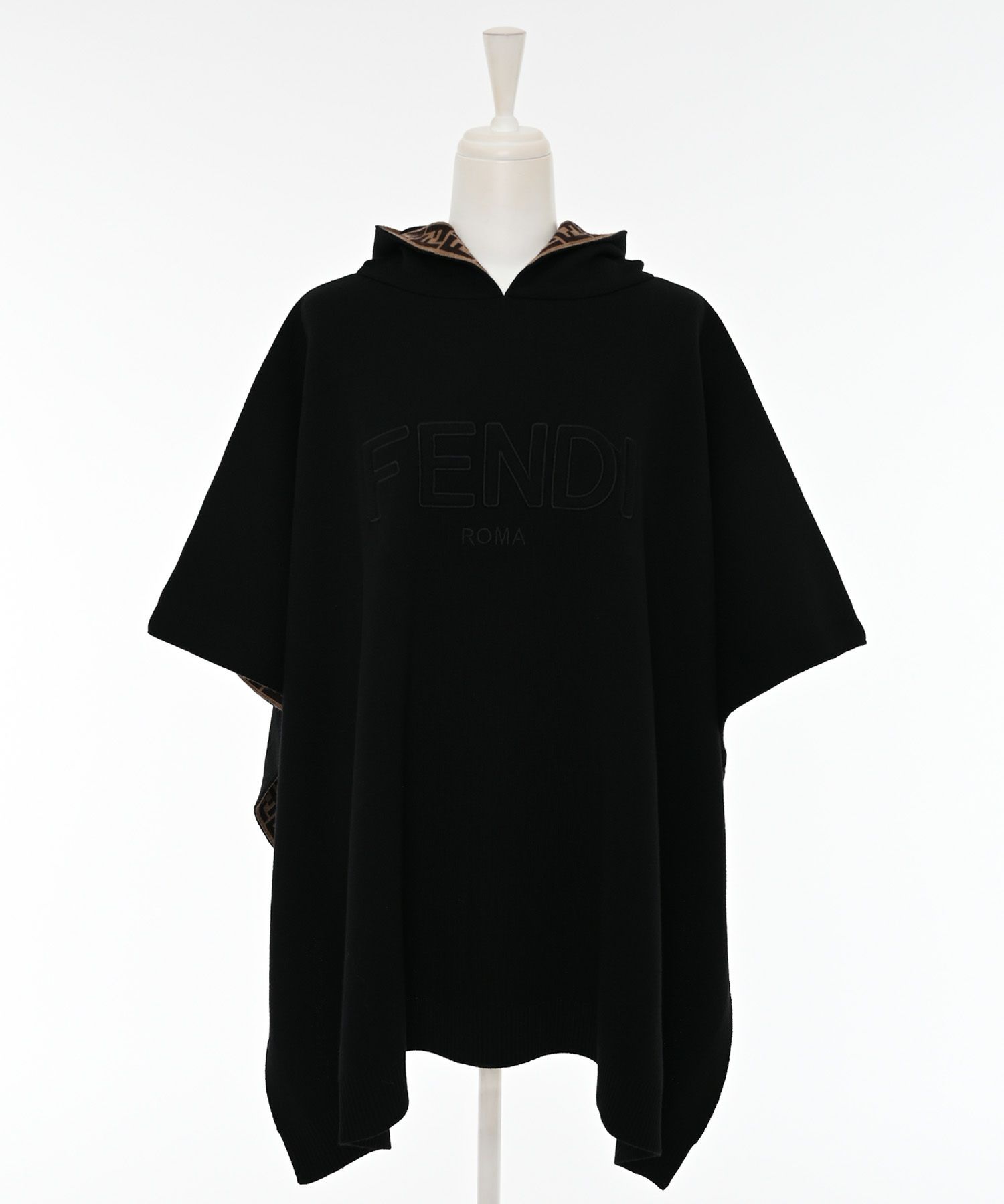 本日限定価格！FENDI ニットポンチョ FENDI フェンディ ストール