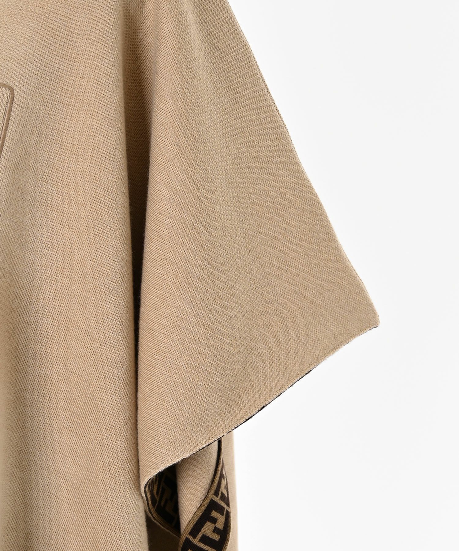 FENDI KIDSロゴポンチョ | Narcissus WEB STORE