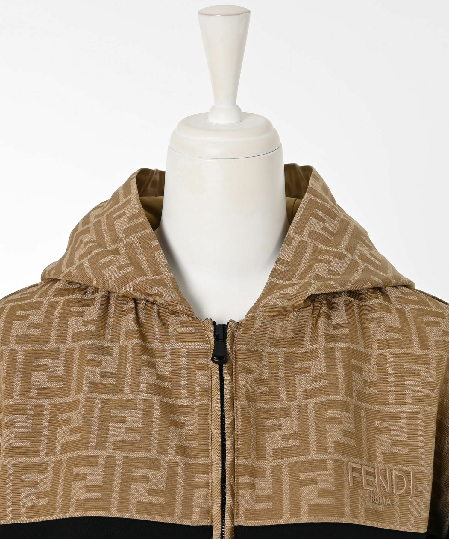 FENDI KIDSFFロゴパーカー | Narcissus WEB STORE