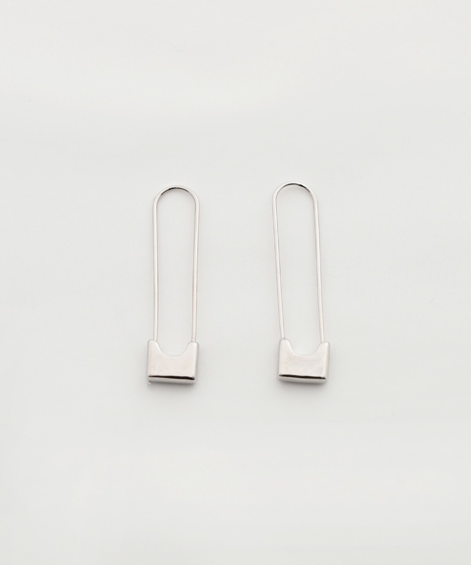 クリップロングピアス