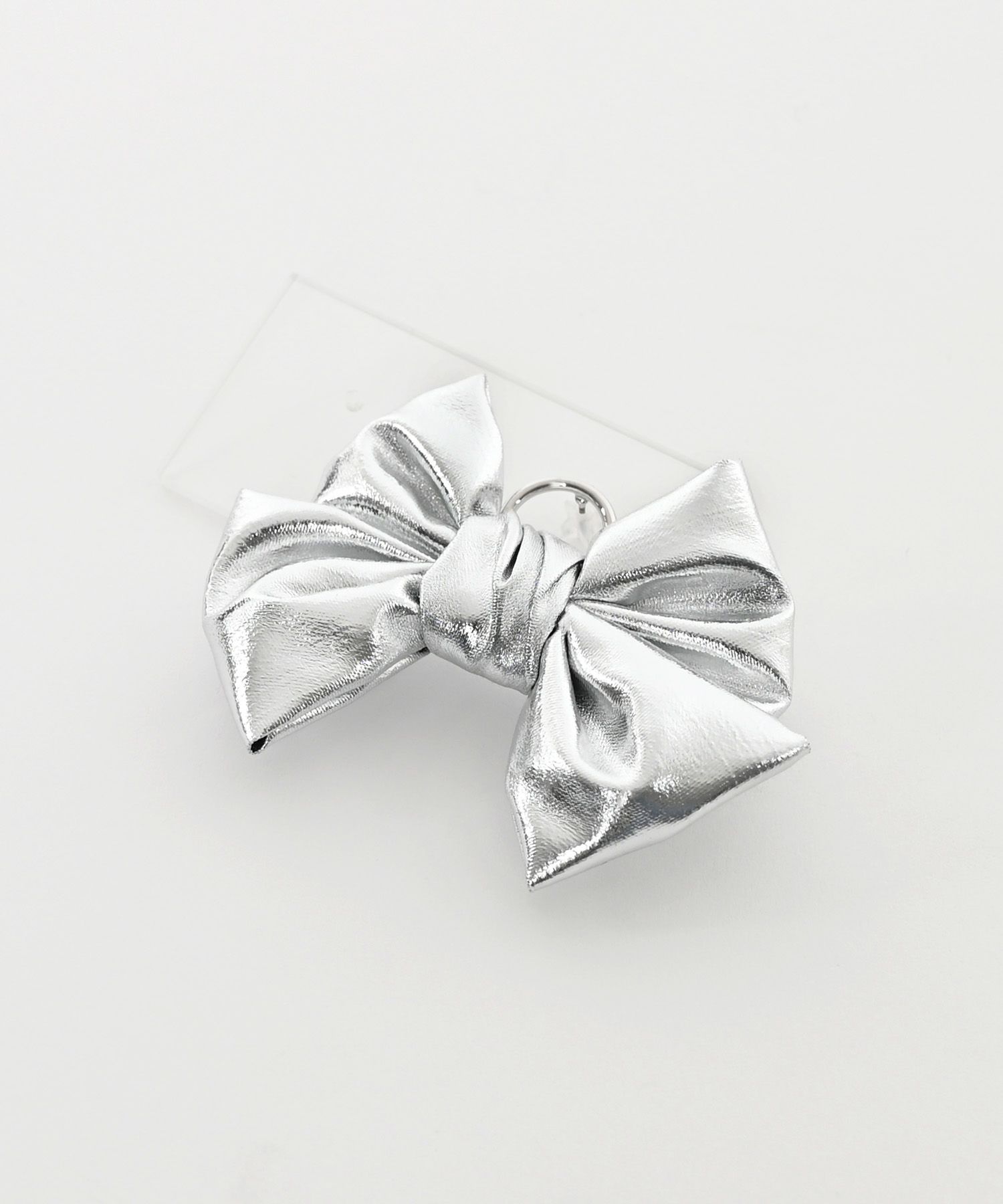 リボンビックピアス