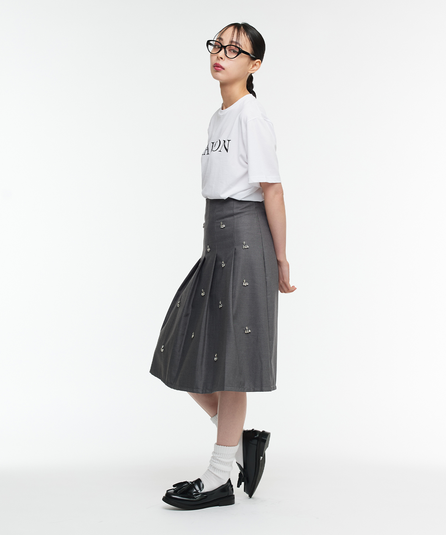STAFF：HIRONA(163cm/骨格ナチュラル)