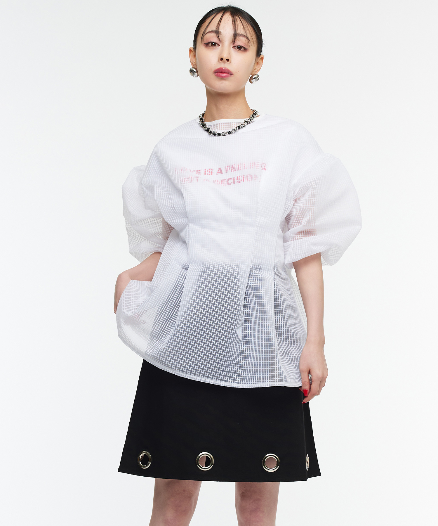 【model】H165 B78 H83