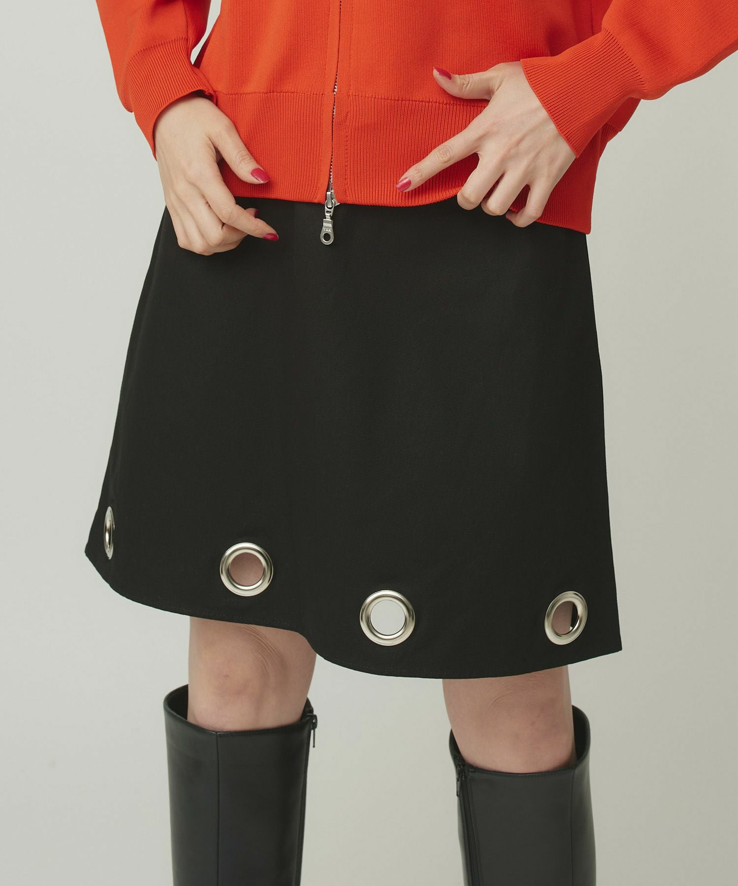 【model】H165 B78 H83